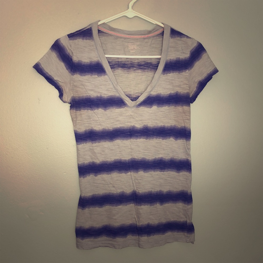 ⭐️VS - V Neck - Blue & Purple - XS